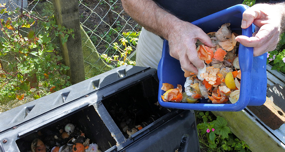 COMPOSTAGE